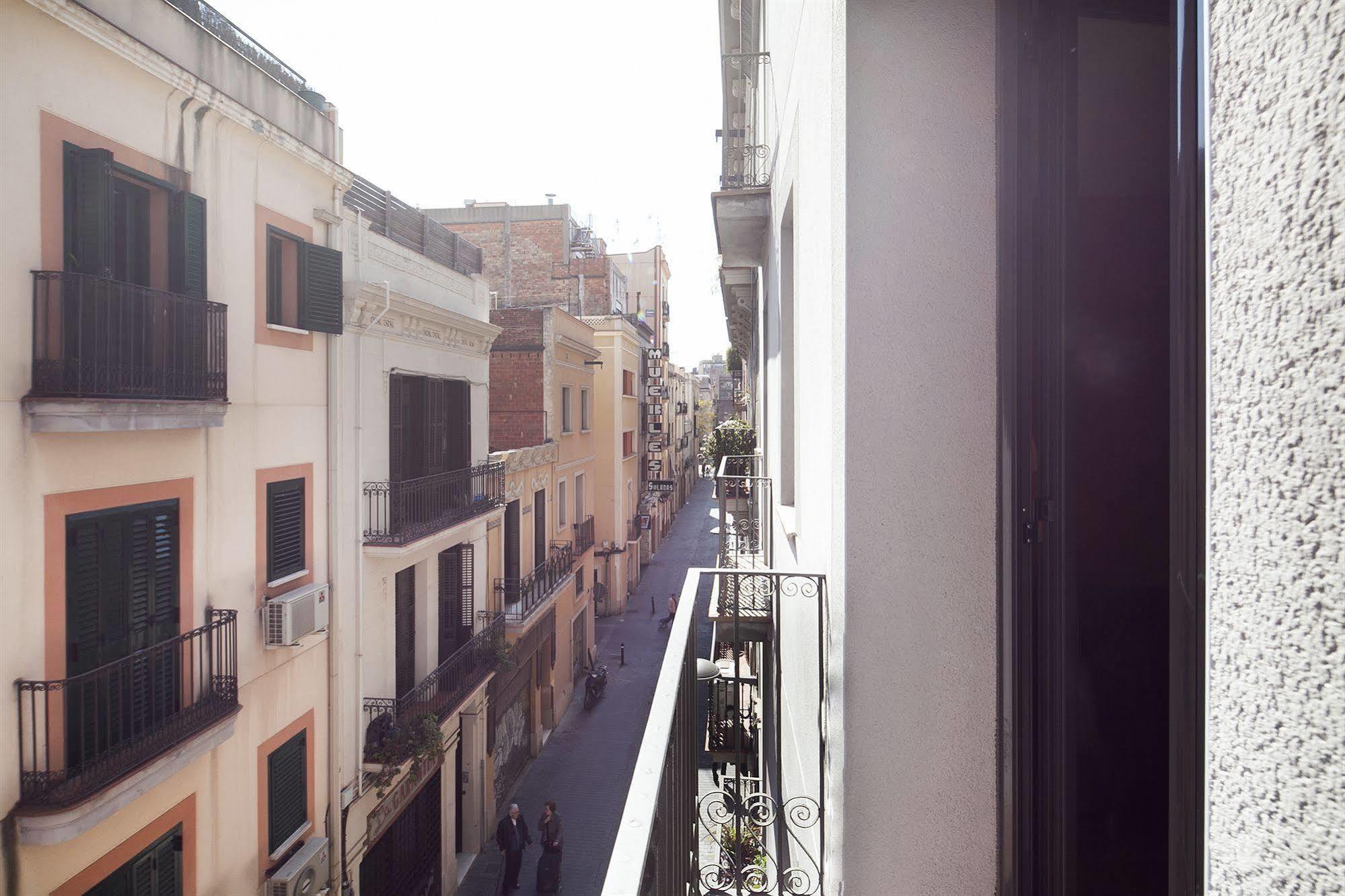 Inside Barcelona apartamentos Sants Exterior foto